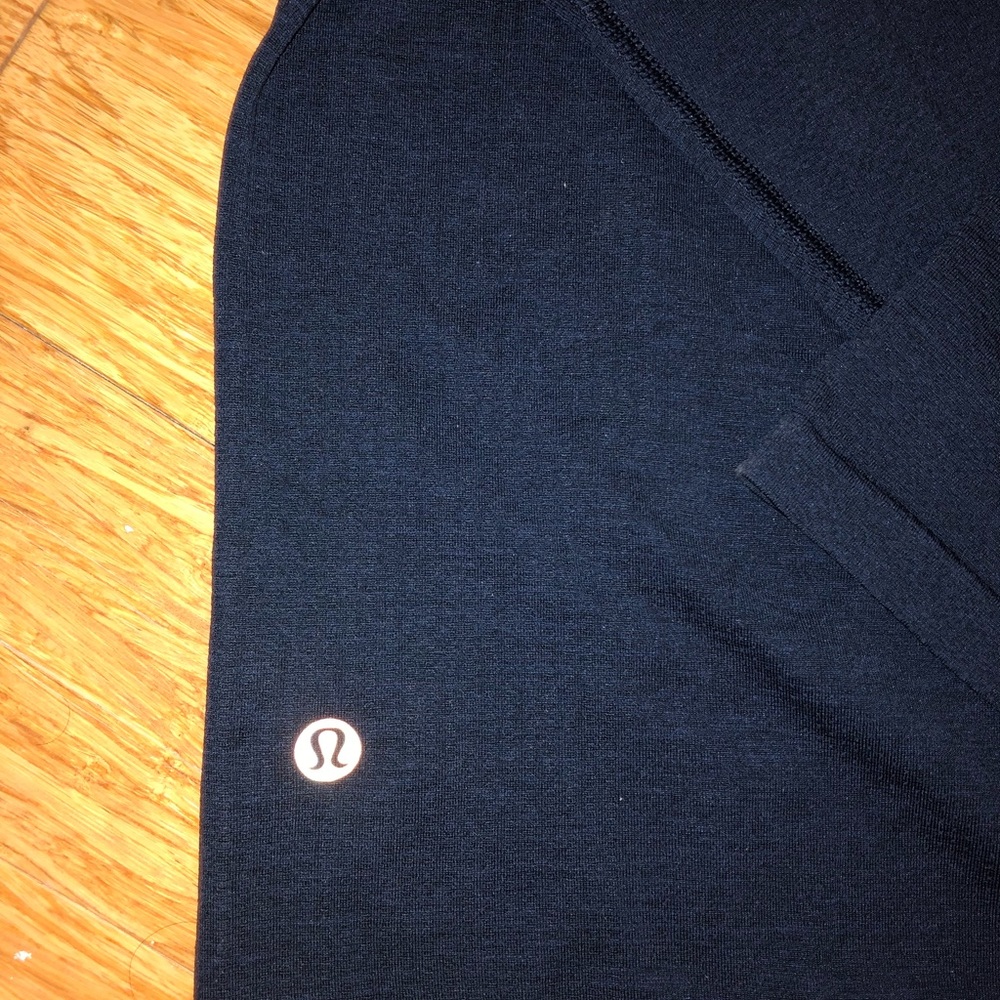 Lululemon metal vent tech 2.0 half zip navy